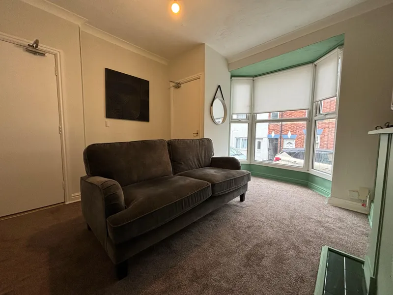 4 Bedroom | Student House | West End // Sept 2026 - Image 12